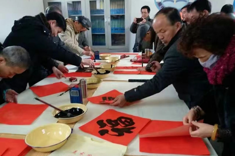 书法家在榆中县方家沟乡举行下乡送文化活动